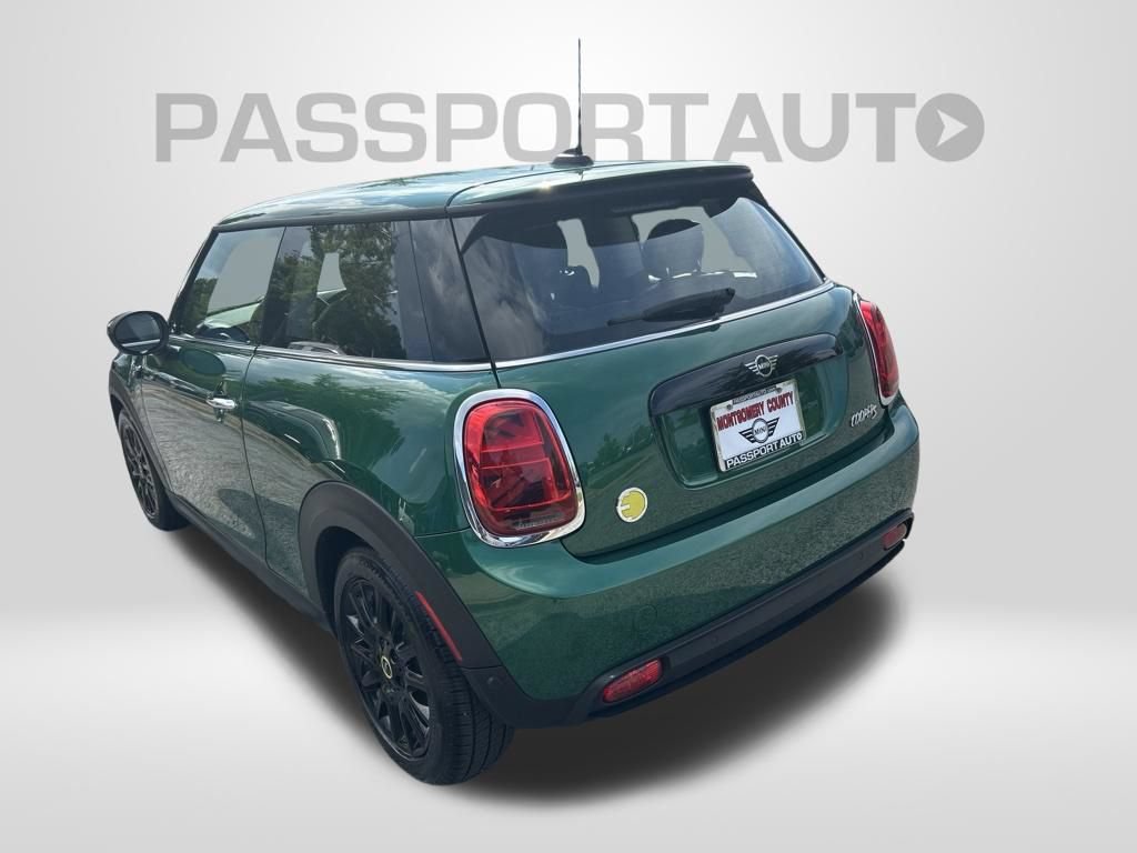Used 2022 MINI Cooper SE FWD image 8