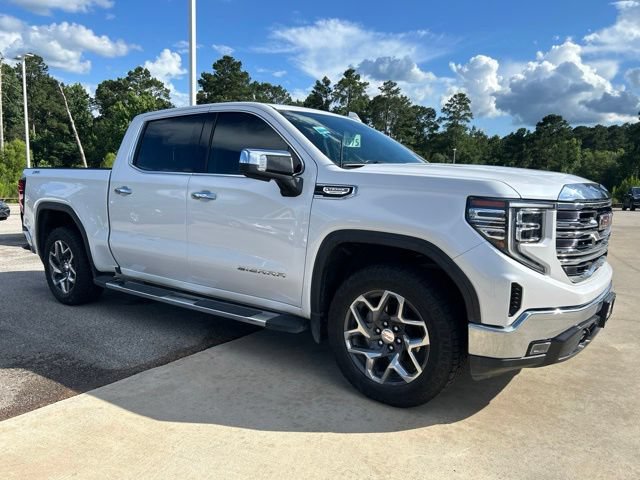 Used 2023 GMC Sierra 1500 SLT AWD/4WD image 3