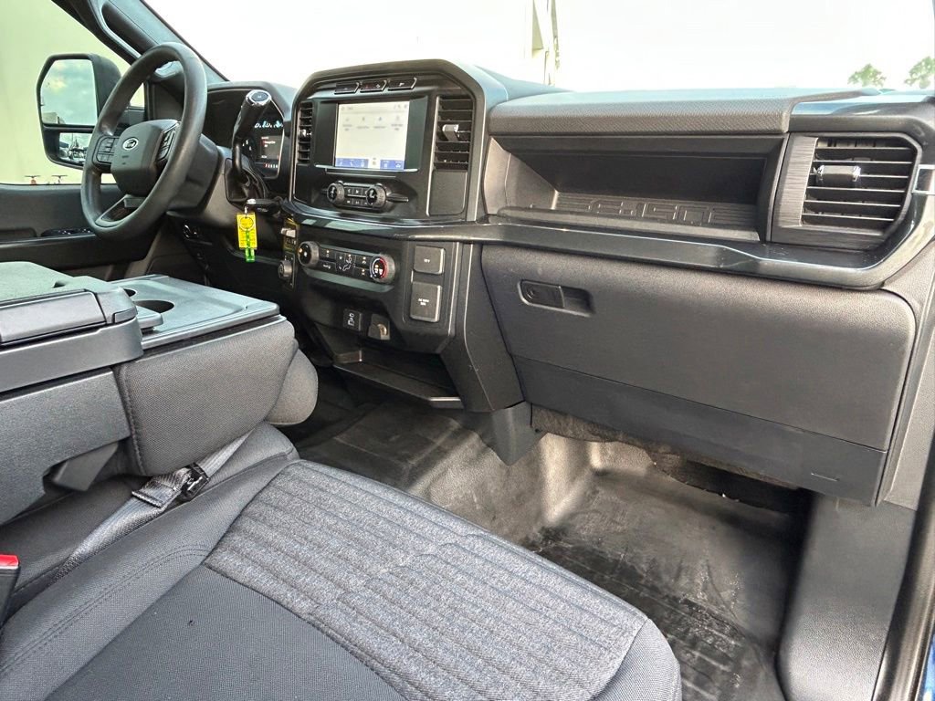 Used 2022 Ford F150 XL w/ STX Black Appearance Package AWD/4WD image 27