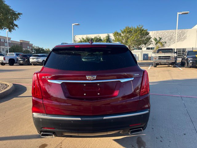 Used 2018 Cadillac XT5 FWD image 6