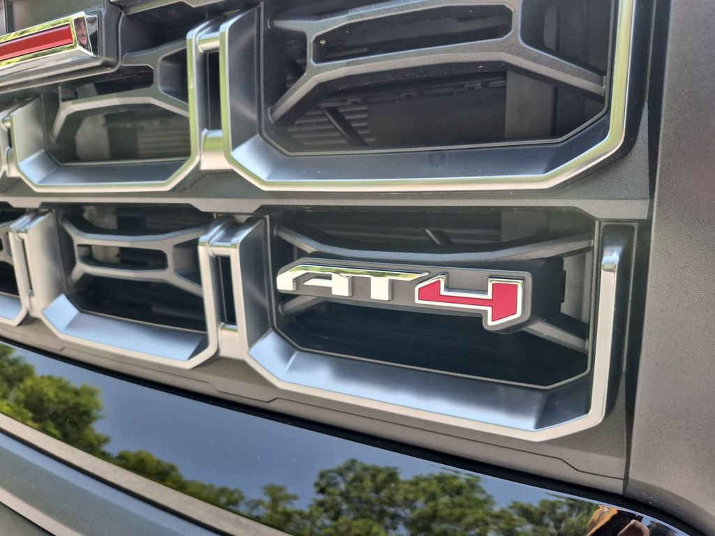 Used 2026 GMC Canyon AT4 AWD/4WD image 32