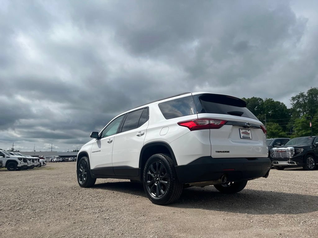 Used 2021 Chevrolet Traverse RS FWD image 10