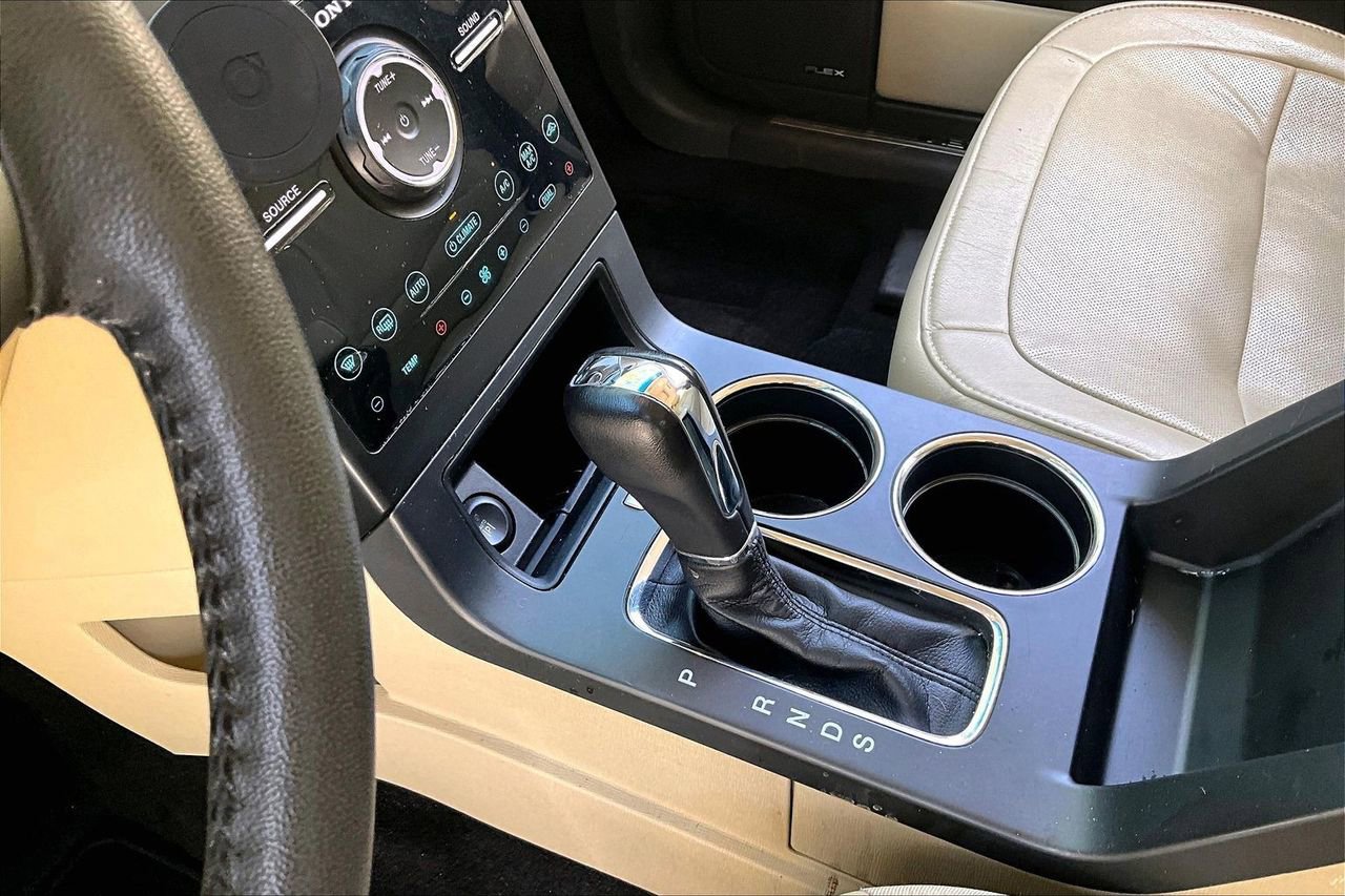 Used 2019 Ford Flex Limited w/ Equipment Group 303A AWD/4WD image 15