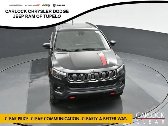 New 2025 Jeep Compass Trailhawk w/ Sun & Sound Group AWD/4WD image 23