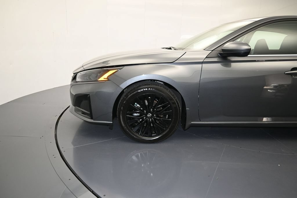 New 2026 Nissan Altima 2.5 SV w/ SV Special Edition Package FWD image 9