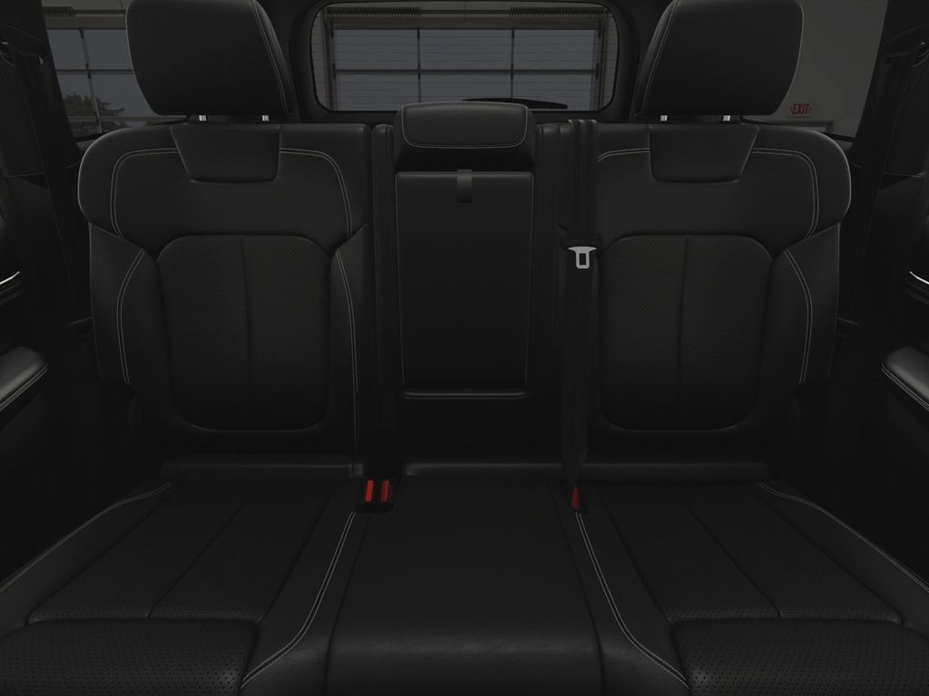 New 2024 Jeep Grand Cherokee Overland w/ Advanced Protech Group III AWD/4WD image 20