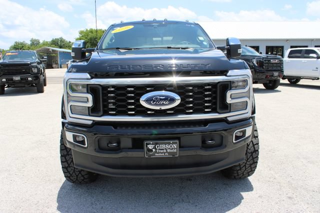 Used 2026 Ford F450 Platinum w/ Platinum Plus Package AWD/4WD image 2