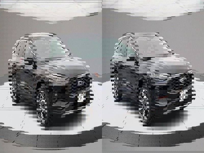 Used 2025 Ford Escape Platinum video 2