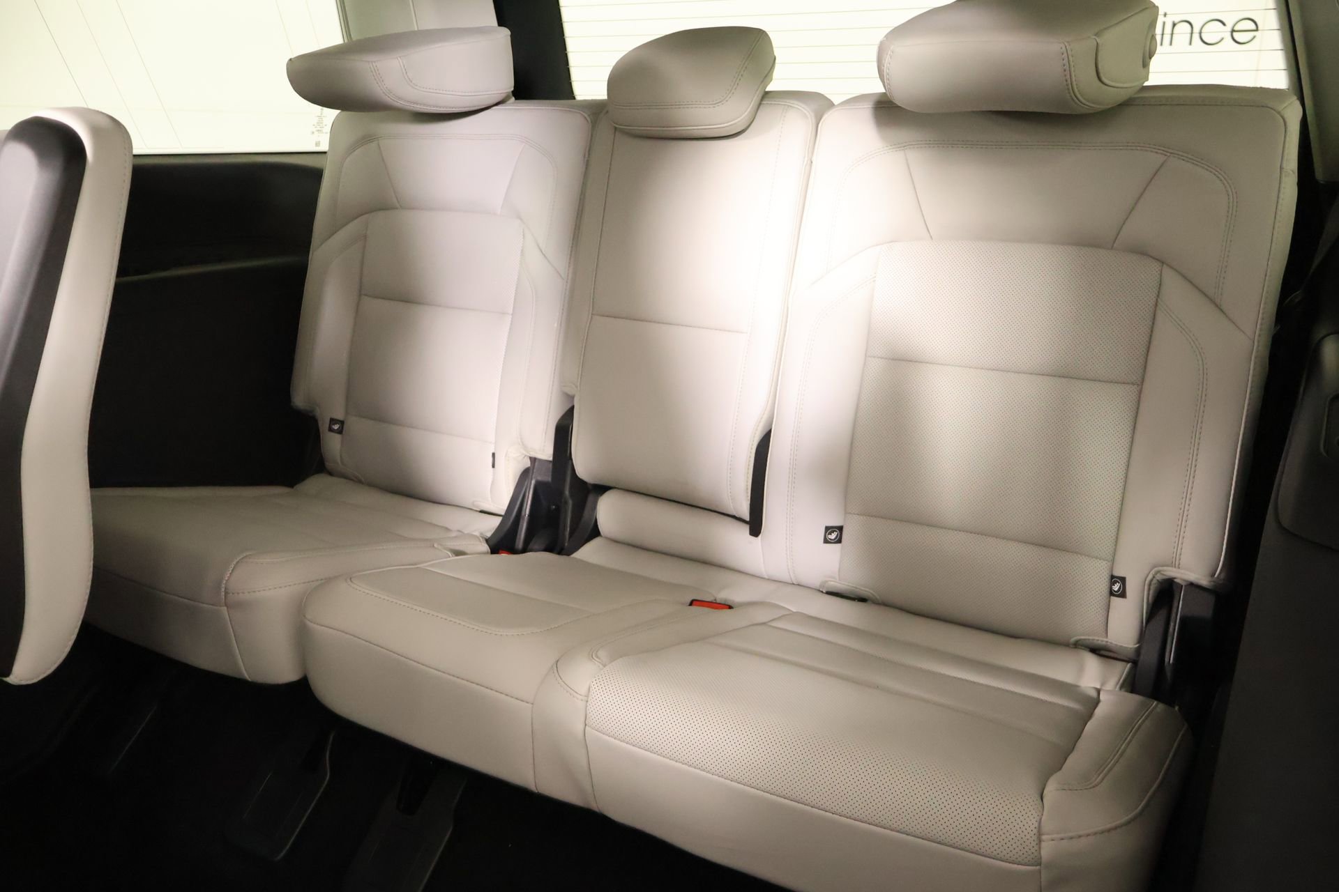 New 2026 Lincoln Navigator Reserve w/ Jet Appearance Package AWD/4WD image 14