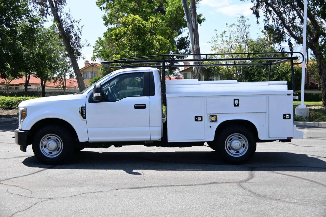 Used 2019 Ford F350 XL w/ Power Equipment Group RWD image 1