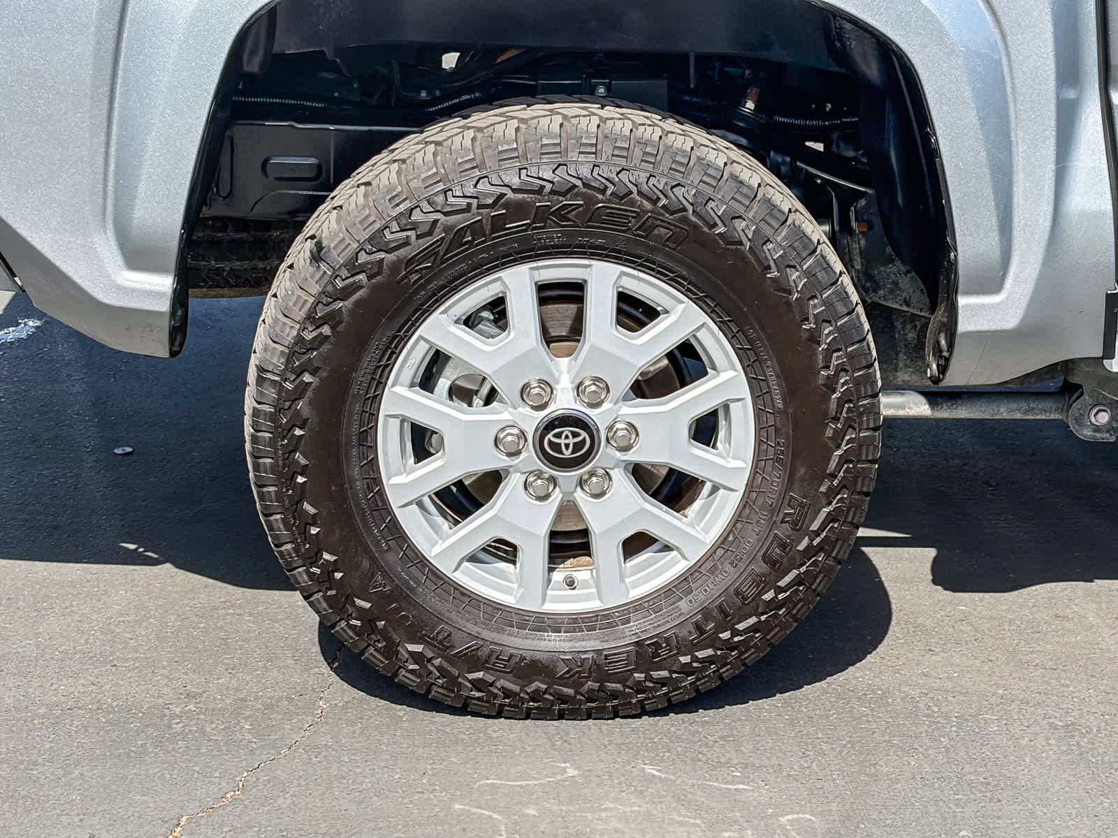 Used 2024 Toyota Tacoma SR5 image 10