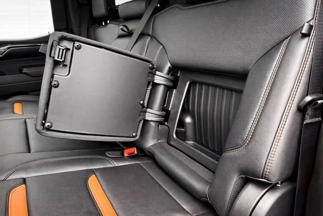 Used 2024 GMC Sierra 1500 AT4 w/ Technology Package AWD/4WD image 15