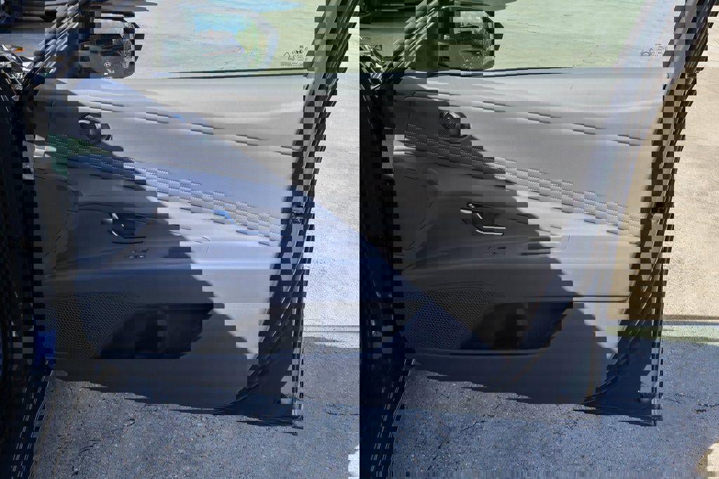 New 2026 Hyundai Elantra Sport image 12