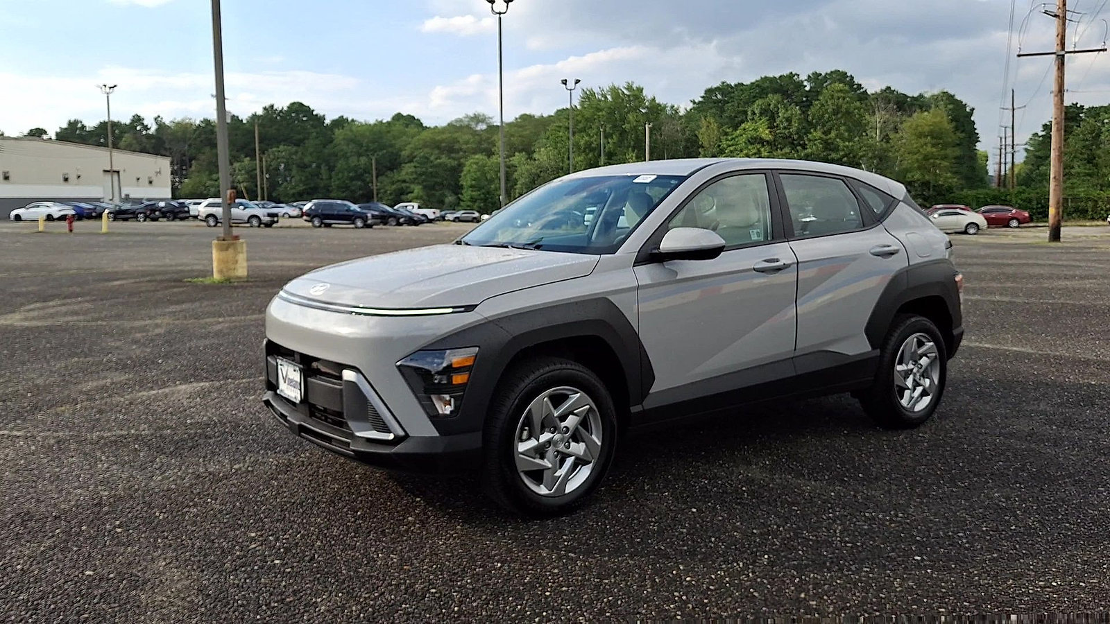 Certified 2025 Hyundai Kona SE AWD/4WD image 4