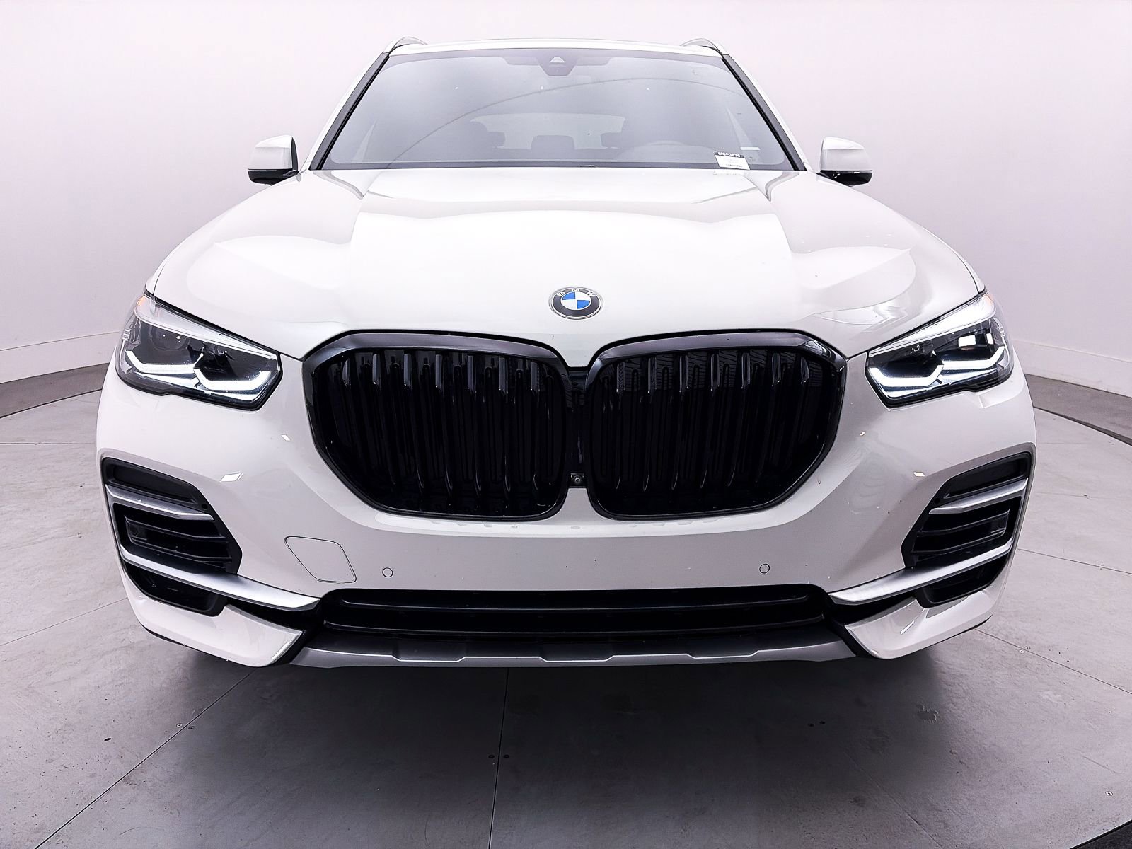 Used 2022 BMW X5 sDrive40i w/ Parking Assistance Package RWD image 11