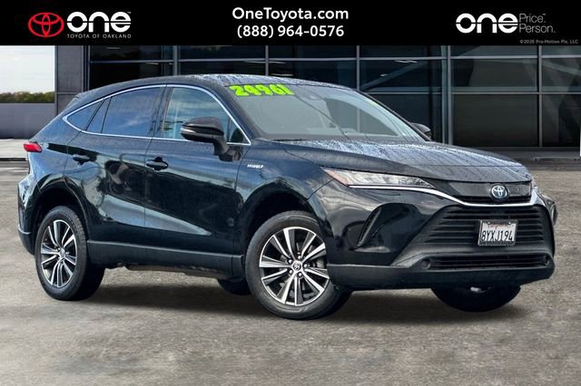 Used 2021 Toyota Venza LE