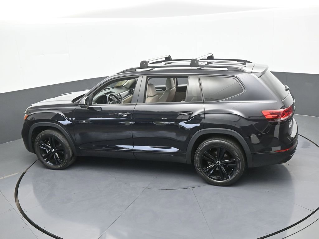 Used 2023 Volkswagen Atlas SEL R-Line image 54