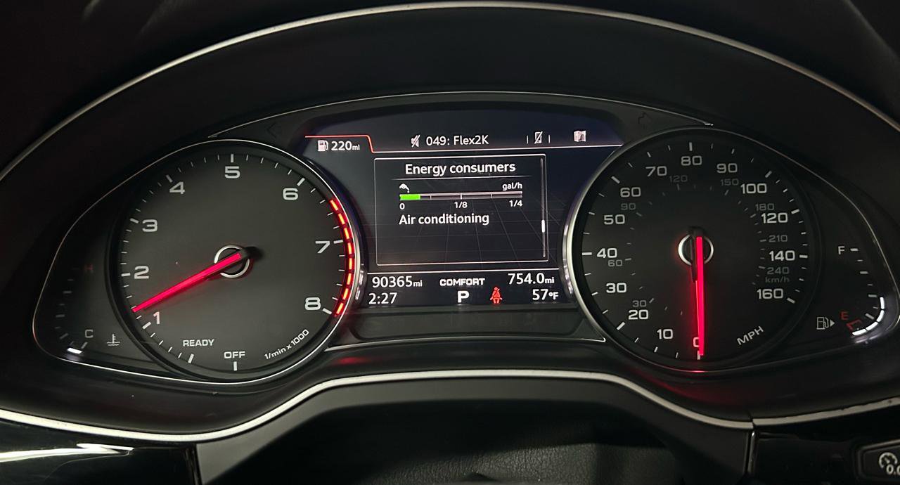 Used 2018 Audi Q7 3.0T Premium AWD/4WD image 12