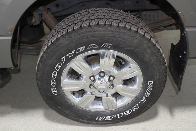 Used 2010 Ford F150 XLT AWD/4WD image 11
