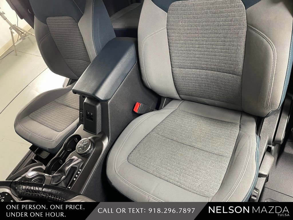 Used 2022 Ford Bronco Outer Banks AWD/4WD image 23