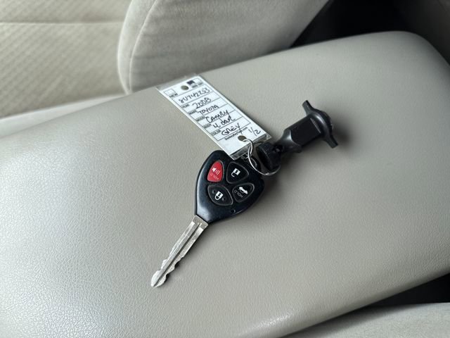 Used 2008 Toyota Camry LE FWD image 27