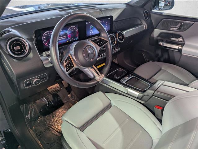 Used 2026 Mercedes-Benz GLB 250 image 13