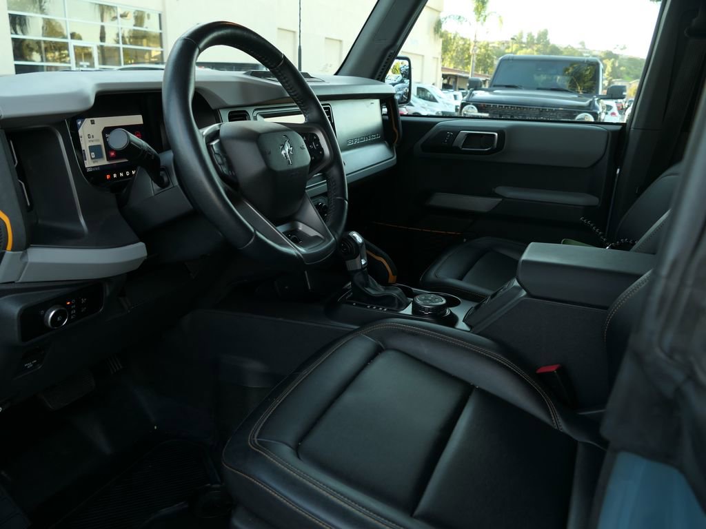 Used 2023 Ford Bronco Badlands image 14