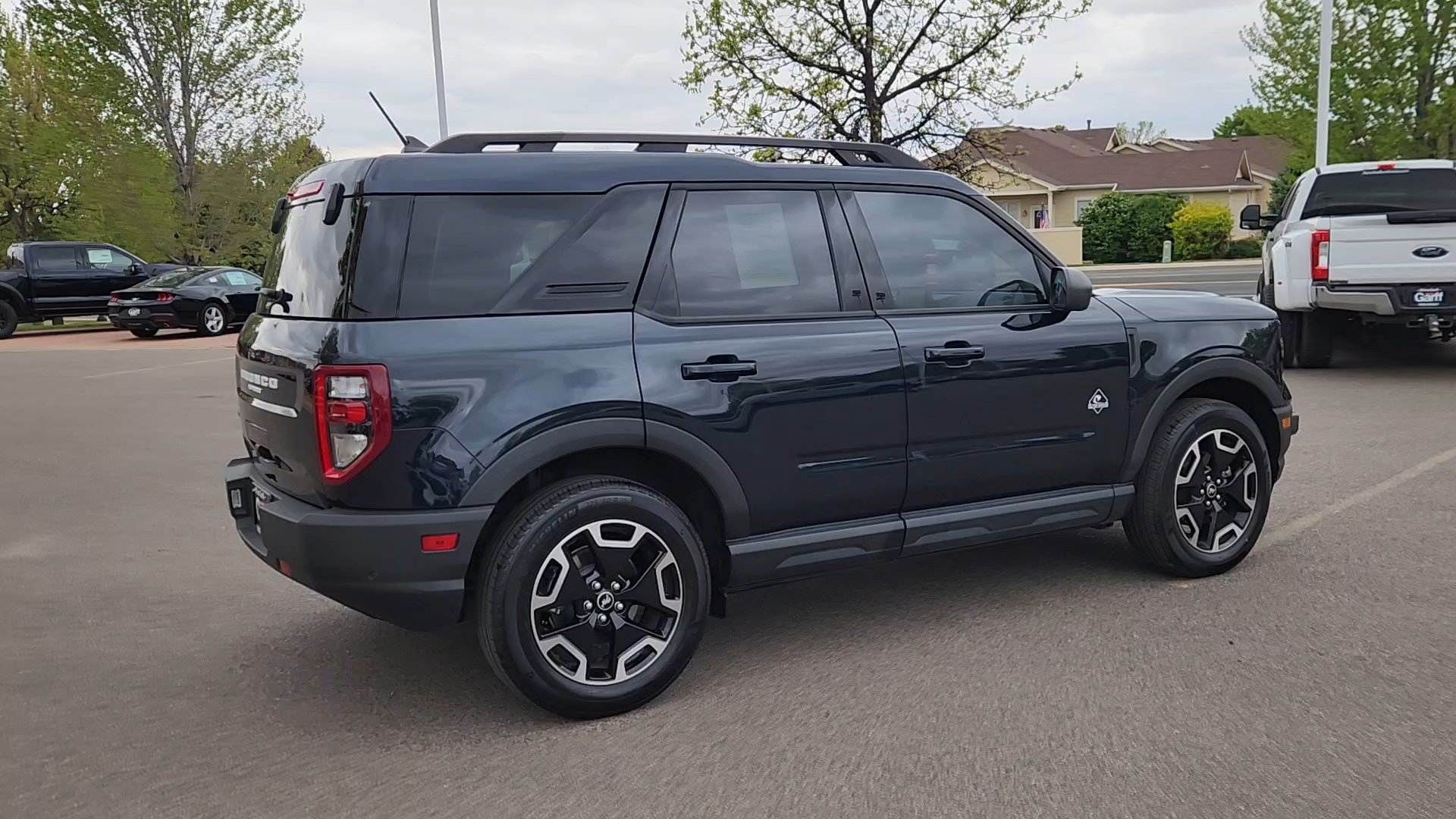 Used 2023 Ford Bronco Sport Outer Banks w/ Tech Package AWD/4WD image 13