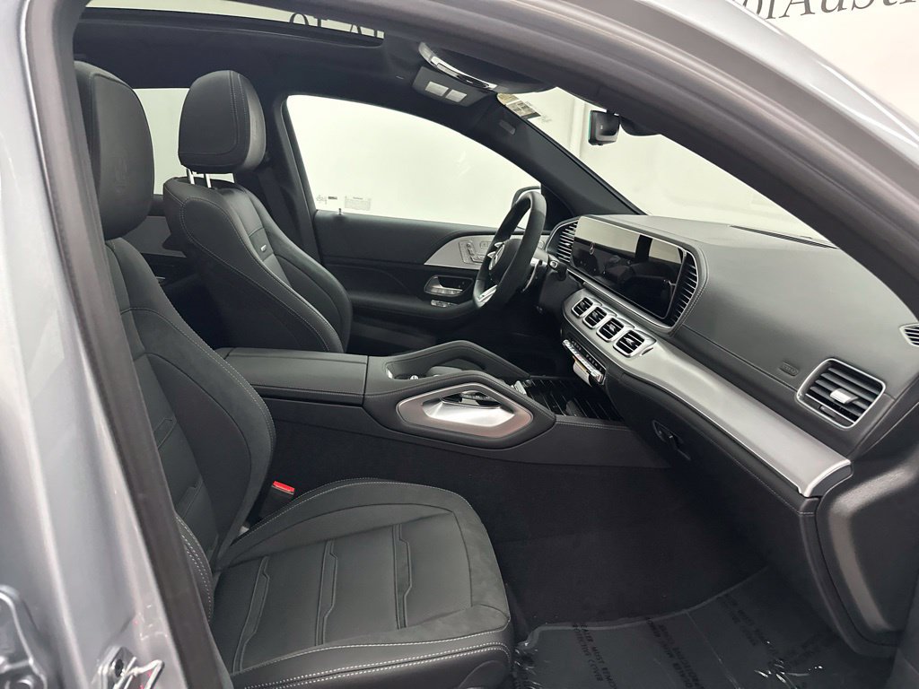 New 2026 Mercedes-Benz GLE 53 AMG 4MATIC Coupe image 27