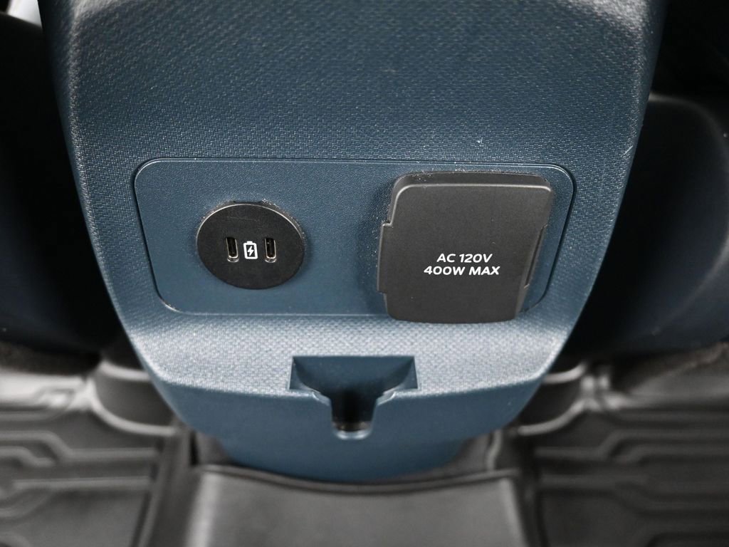 Used 2023 Ford Maverick Lariat w/ Lariat Luxury Package image 29
