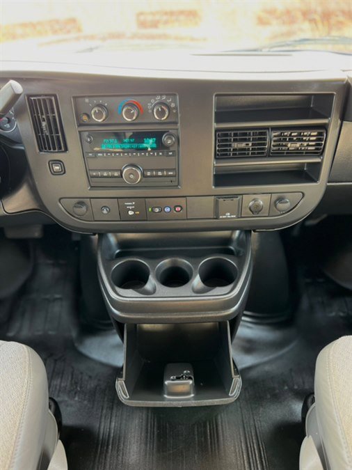 Used 2023 GMC Savana 2500 w/ Driver Convenience Package image 15