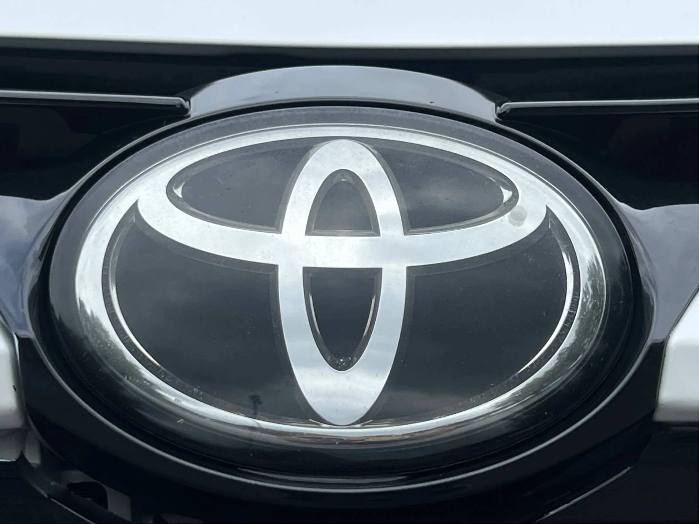 Used 2017 Toyota Corolla LE FWD image 48