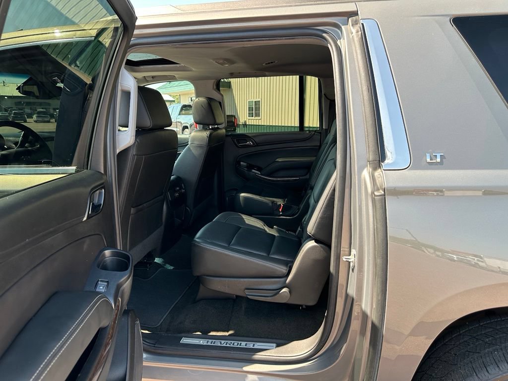 Used 2018 Chevrolet Suburban LT AWD/4WD image 21