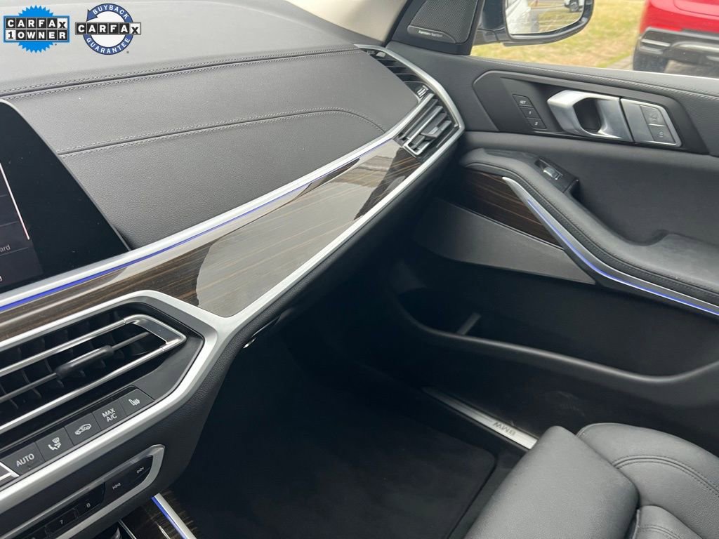 Used 2021 BMW X7 xDrive40i w/ Premium Package image 19