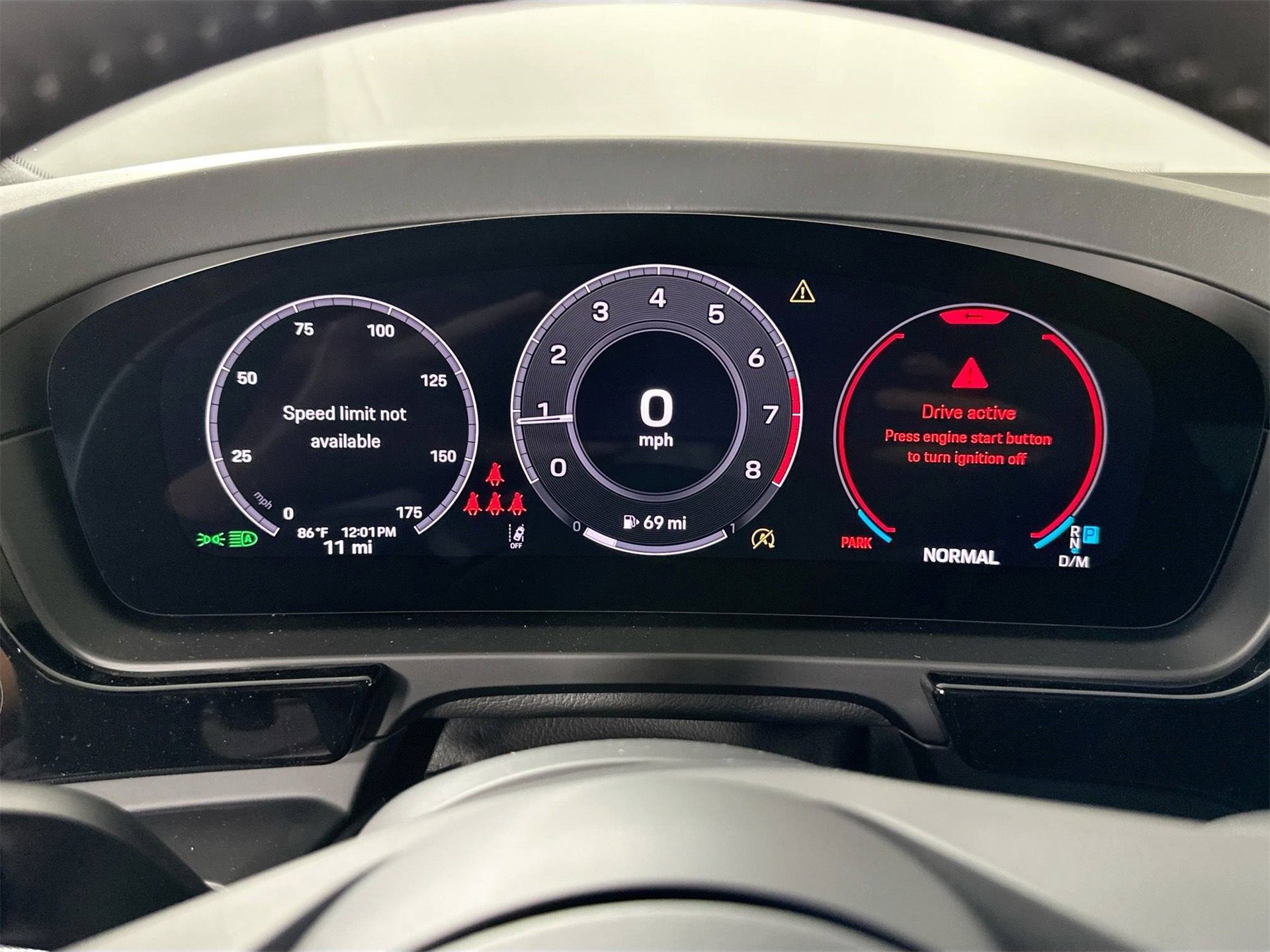 New 2026 Porsche Cayenne image 19