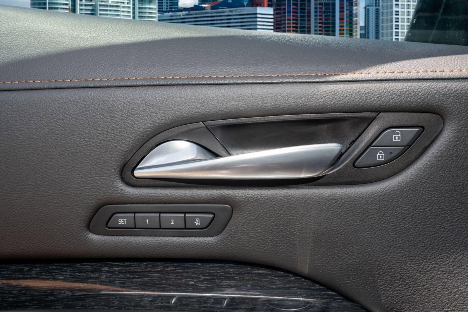 Used 2024 Cadillac XT4 Sport image 28