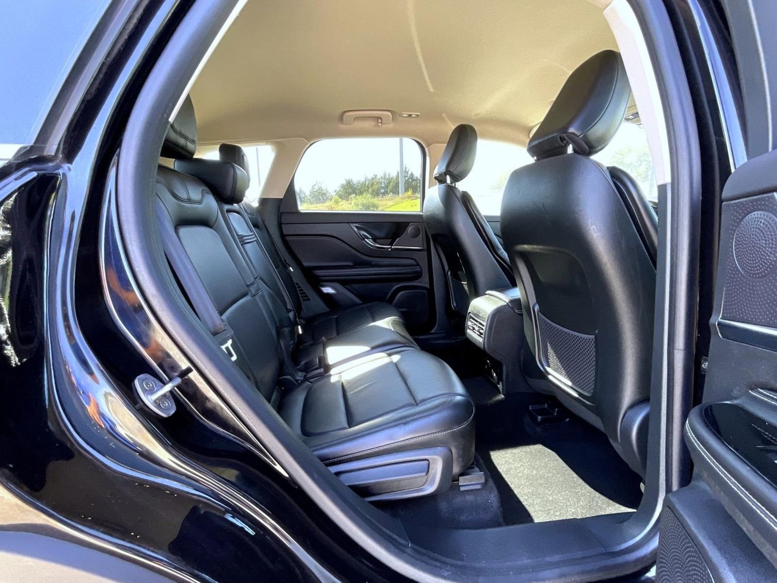 Certified 2024 Lincoln Corsair Reserve w/ Equipment Group 201A image 19