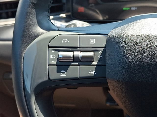 Used 2024 Kia EV9 Wind AWD/4WD image 21