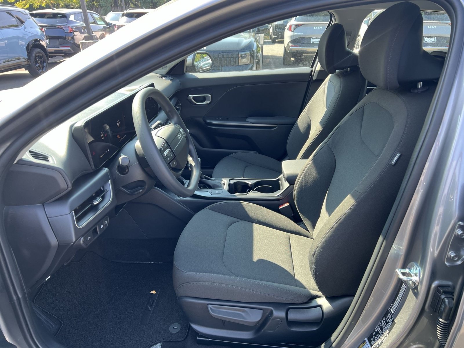 New 2026 Kia K4 FWD image 18