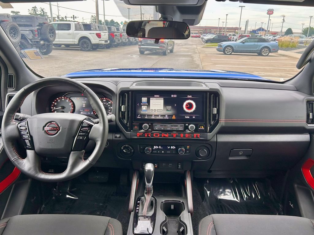 Used 2025 Nissan Frontier PRO-4X w/ Pro Convenience Package AWD/4WD image 37