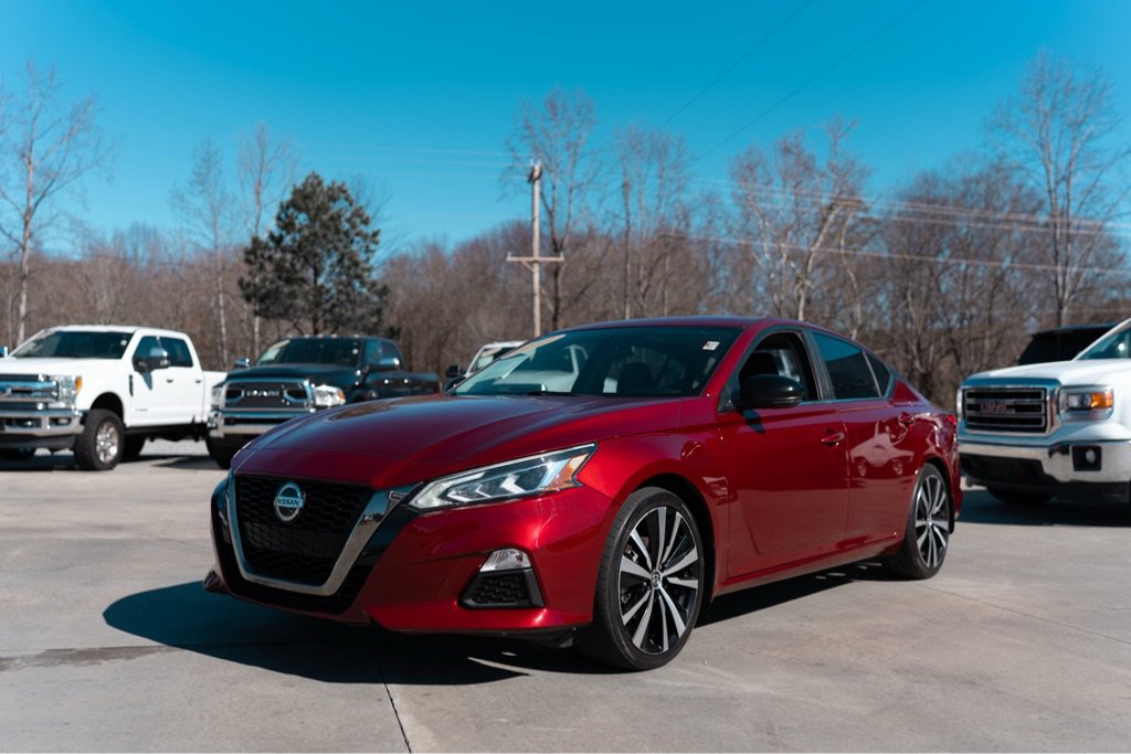 Used 2019 Nissan Altima 2.5 SR w/ SR Premium Package