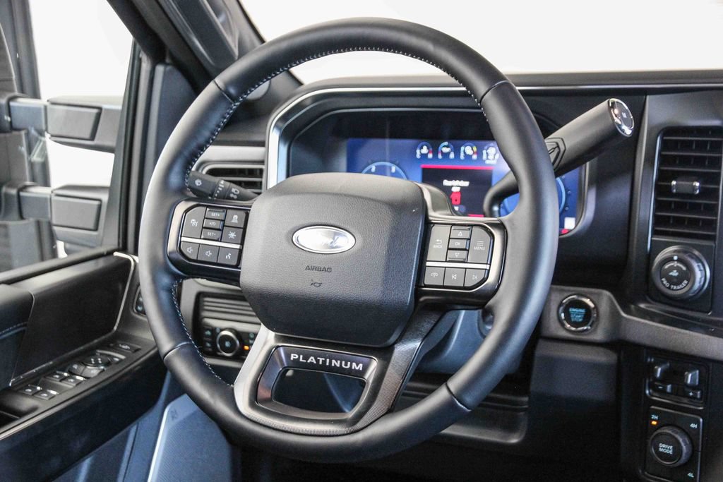 Used 2026 Ford F450 Platinum w/ FX4 Off-Road Package AWD/4WD image 16
