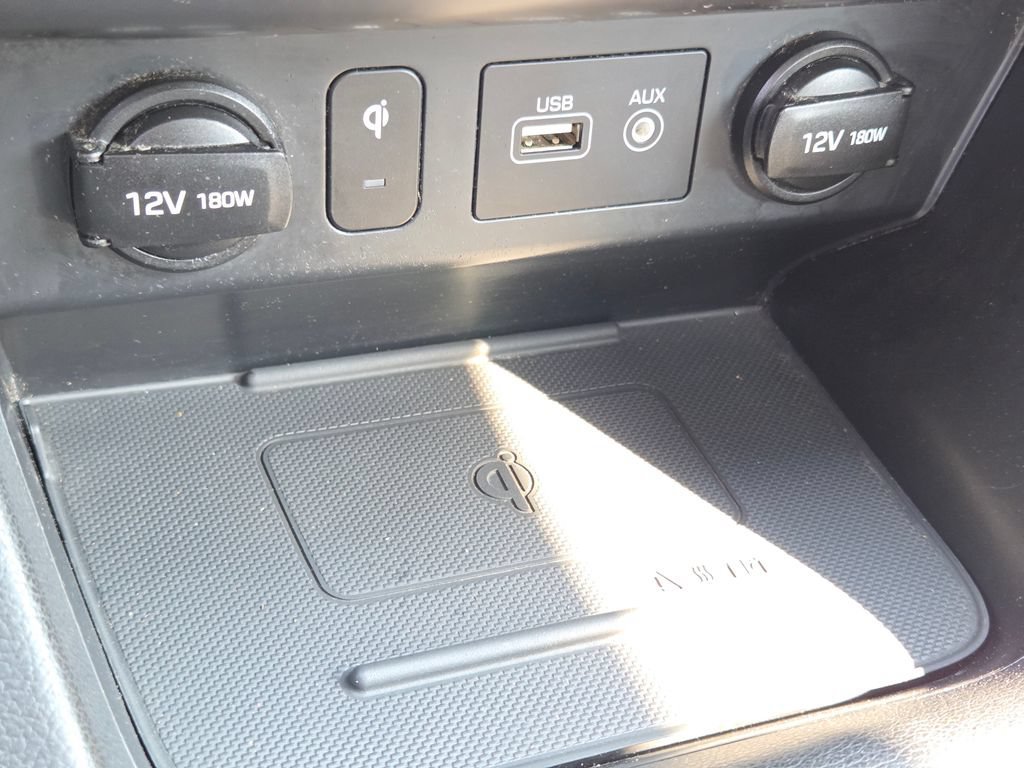 Used 2019 Hyundai Sonata Limited w/ Ultimate Package 04 FWD image 14