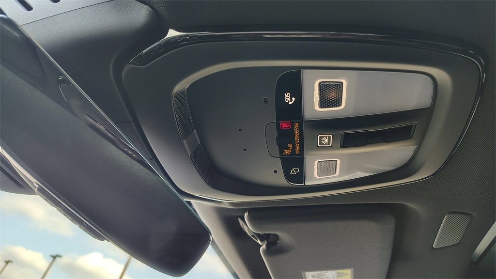 New 2026 Volvo XC60 B5 Ultra w/ Climate Package image 26