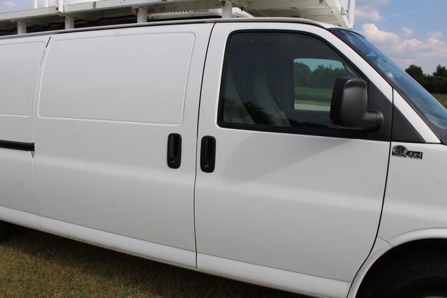 Used 2014 Chevrolet Express 3500 Extended image 8