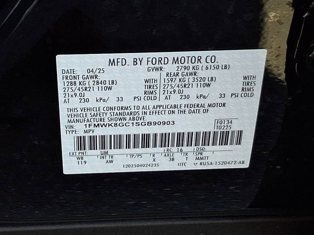 Used 2025 Ford Explorer ST AWD/4WD image 35