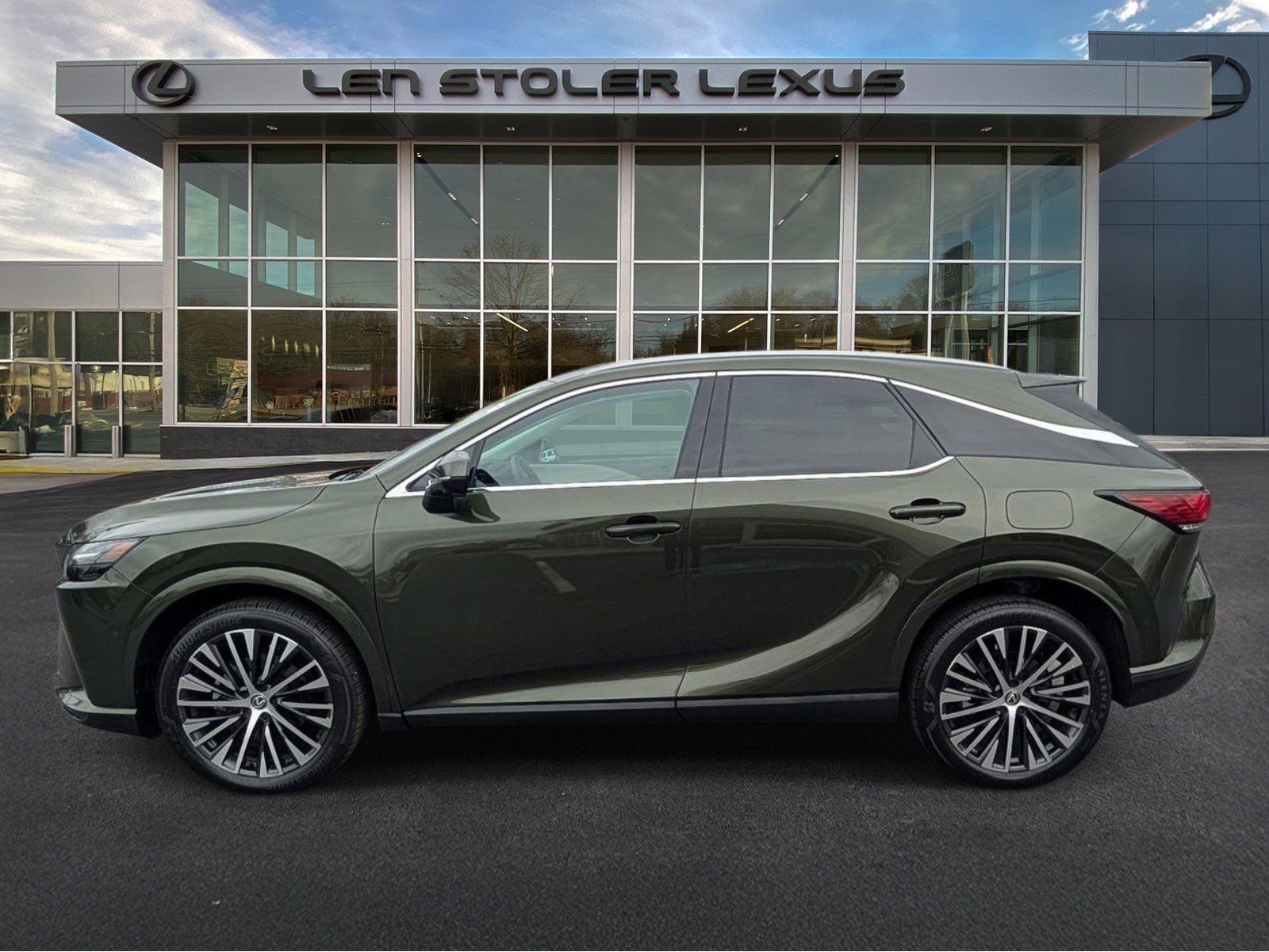 Used 2024 Lexus RX 350 w/ Convenience Package image 6