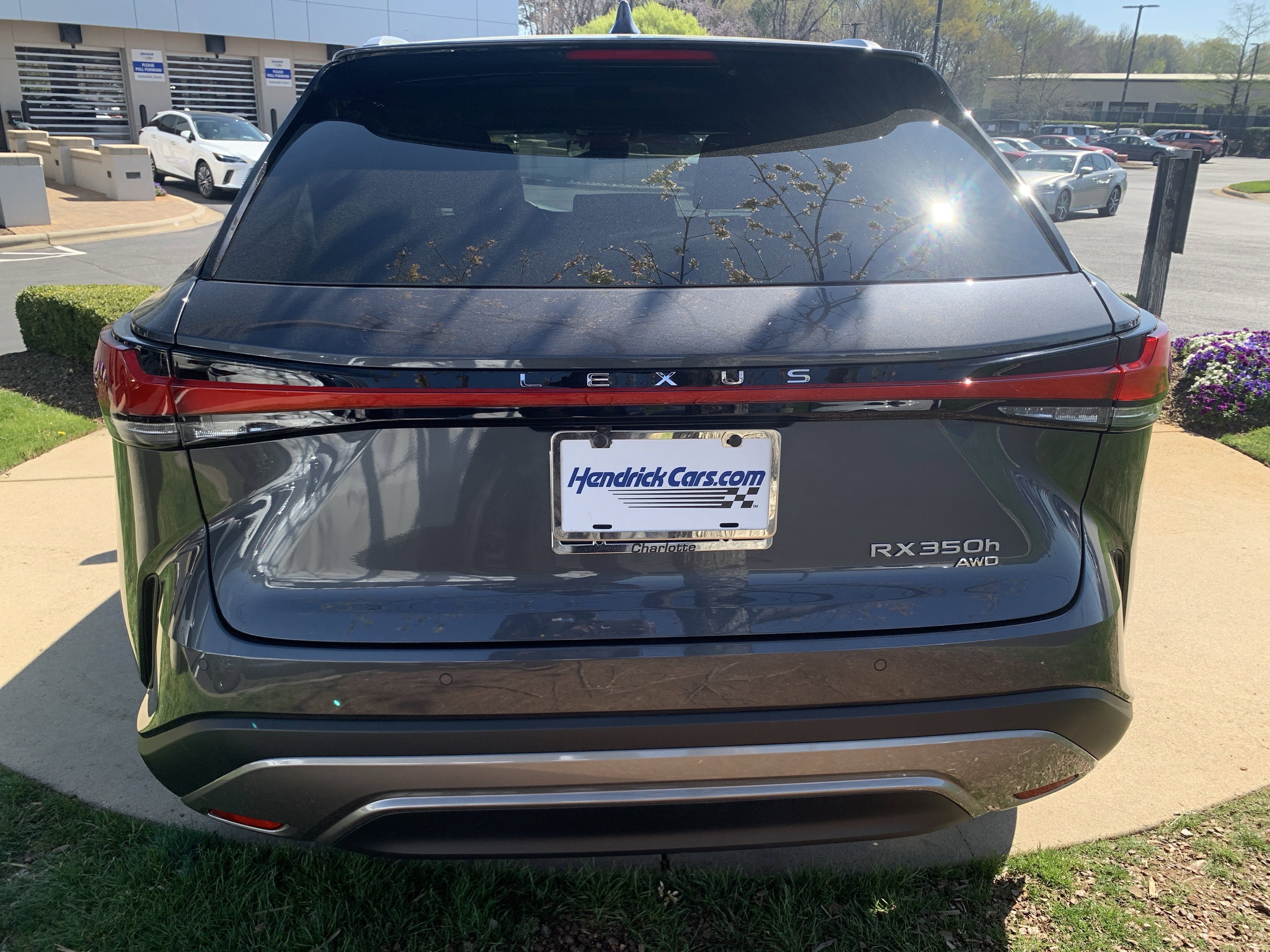 Used 2025 Lexus RX 350 350h Luxury w/ Convenience Package image 9