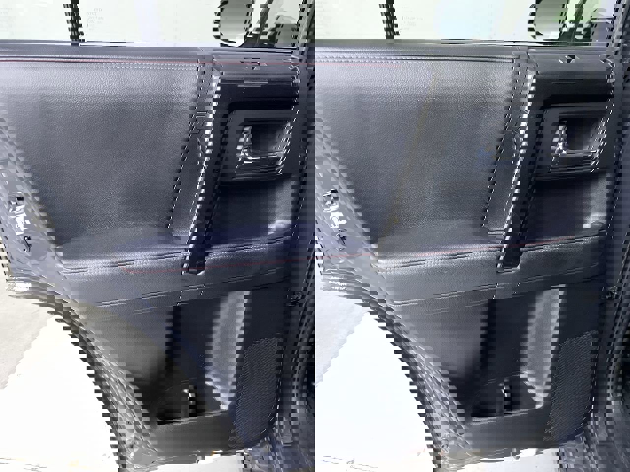 Used 2024 Toyota 4Runner TRD Off-Road image 18