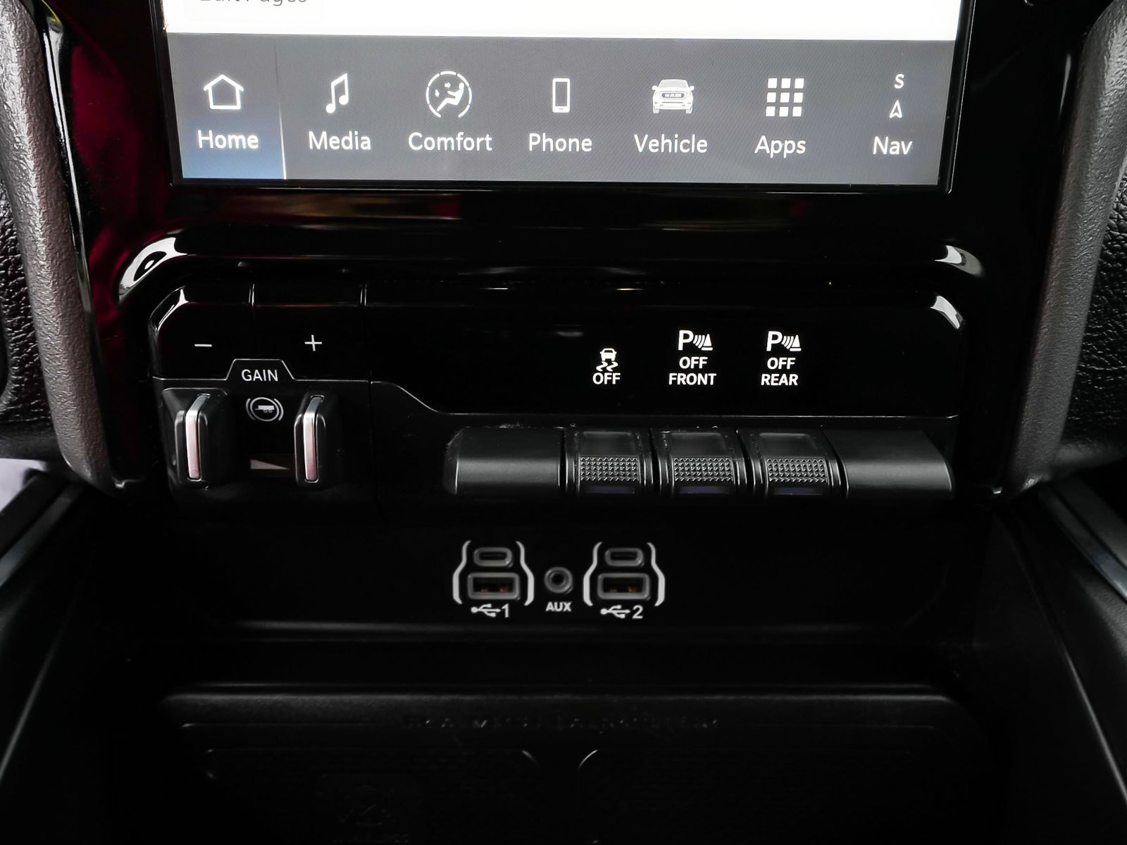 Used 2025 RAM 1500 Big Horn AWD/4WD image 26